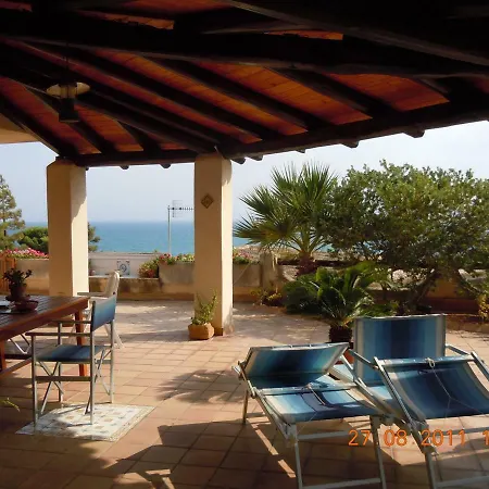 A Due Passi Dal Mare Villa *